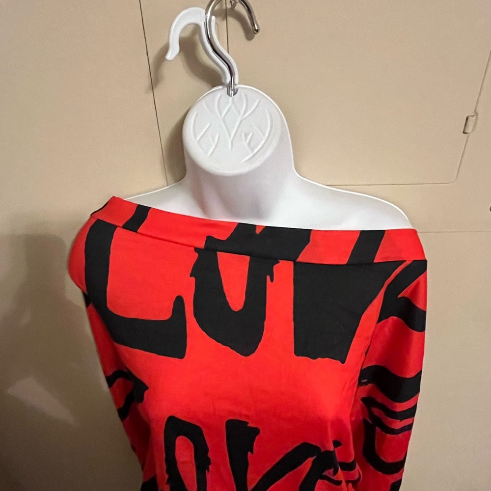 Never Been Worn-Red and Black Off-Shoulder Sweater - Picture 3 of 4